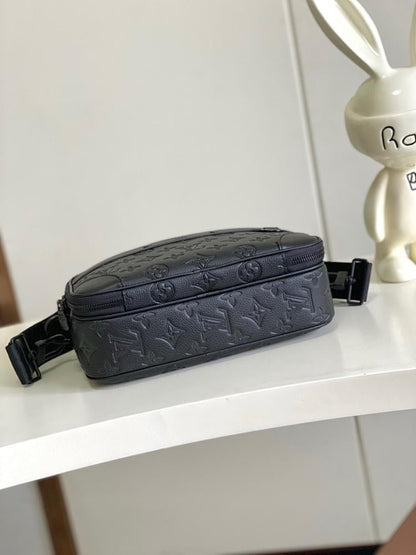 Elegant Monogram Bag – Limited Edition