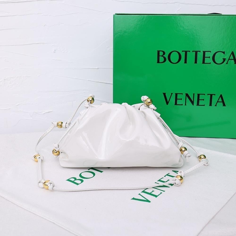 Modern Luxury Gold Leather Shoulder Bag