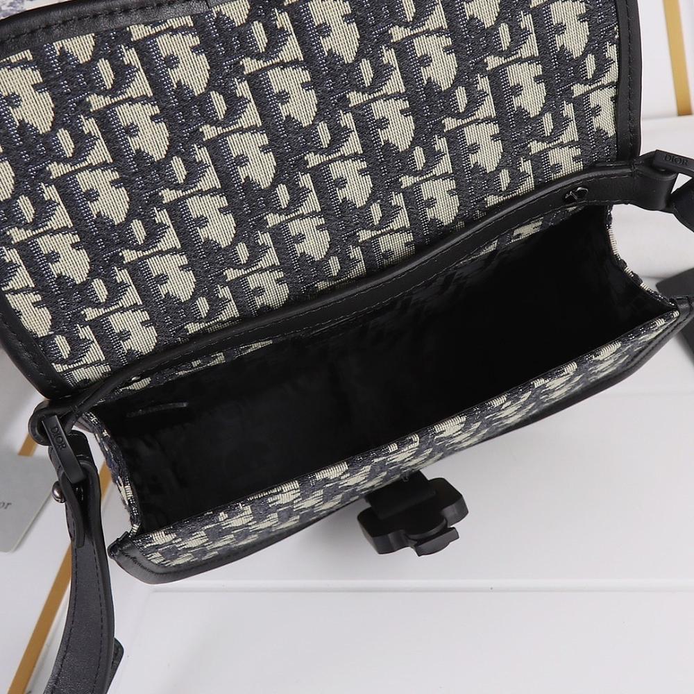 Luxury Stylish Black Printed Calfskin Shoulder Bag