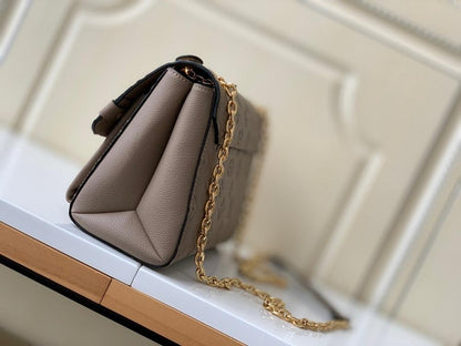 Elegant Stylish Leather Shoulder Bag