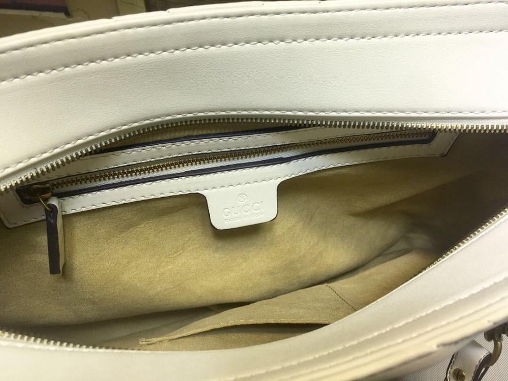Classic Premium Shoulder Bag