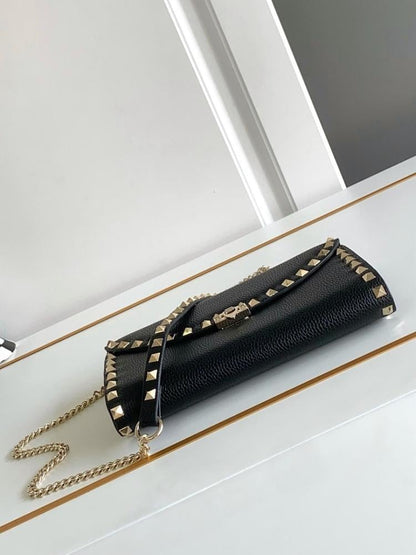 Stylish Refined Studded Leather Crossbody Bag
