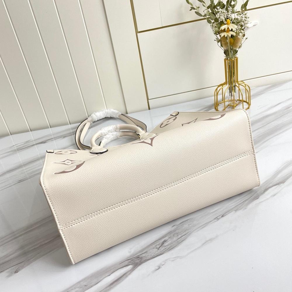 Elegant Stylish Printed Leather Shoulder Bag – Limited Edition
