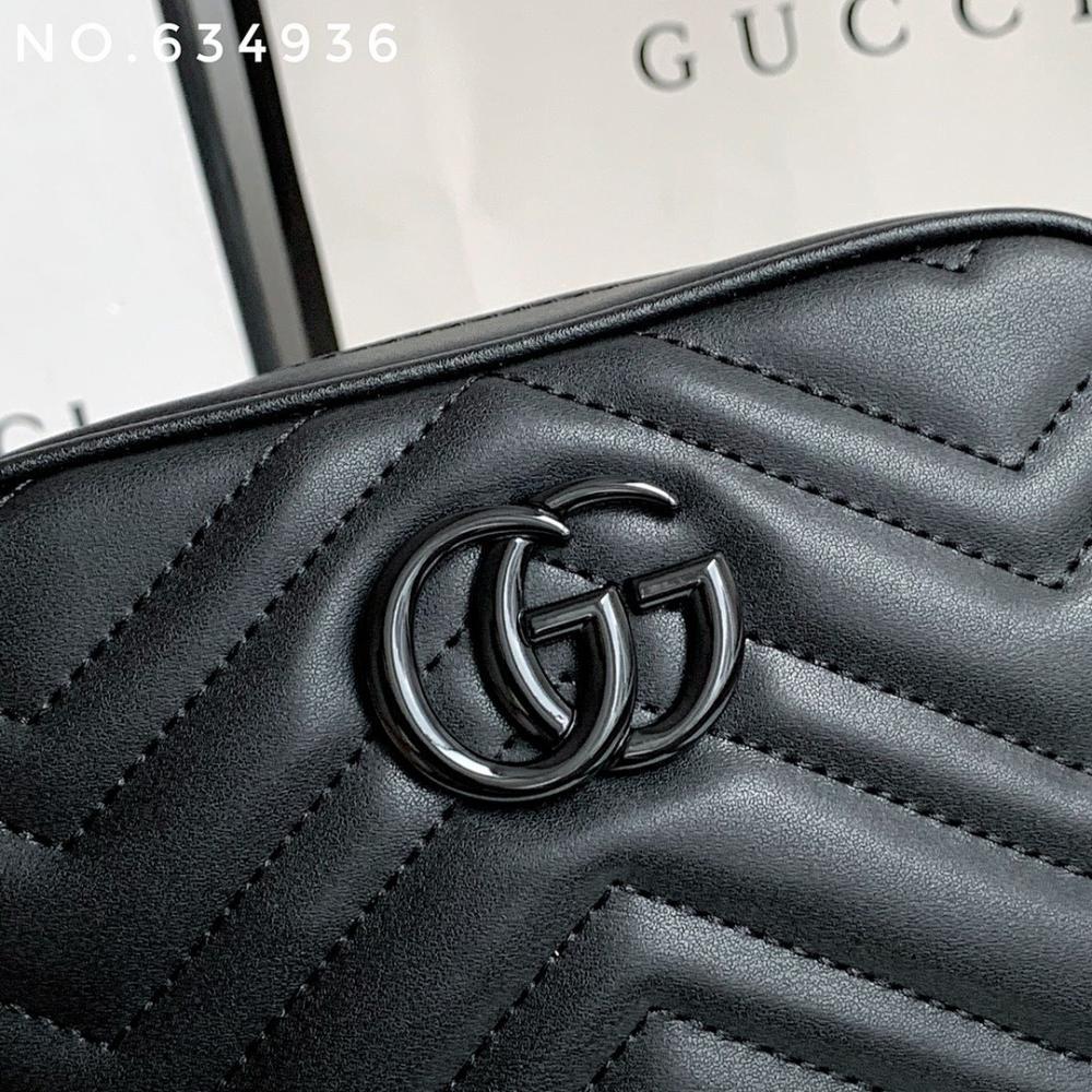 Classic Modern Leather Bag