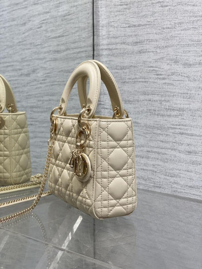 Classic Elegant Top Handle Bag