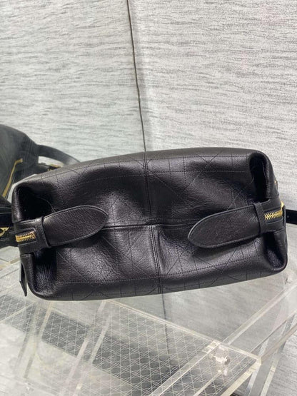 Alma Leather Hobo Bag