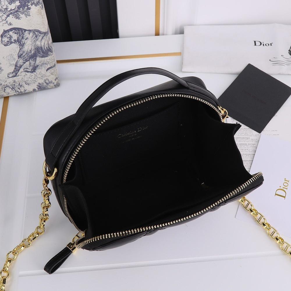 Elegant Refined Calfskin Shoulder Bag