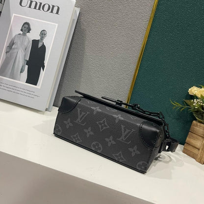 Classic Luxury Shoulder Bag