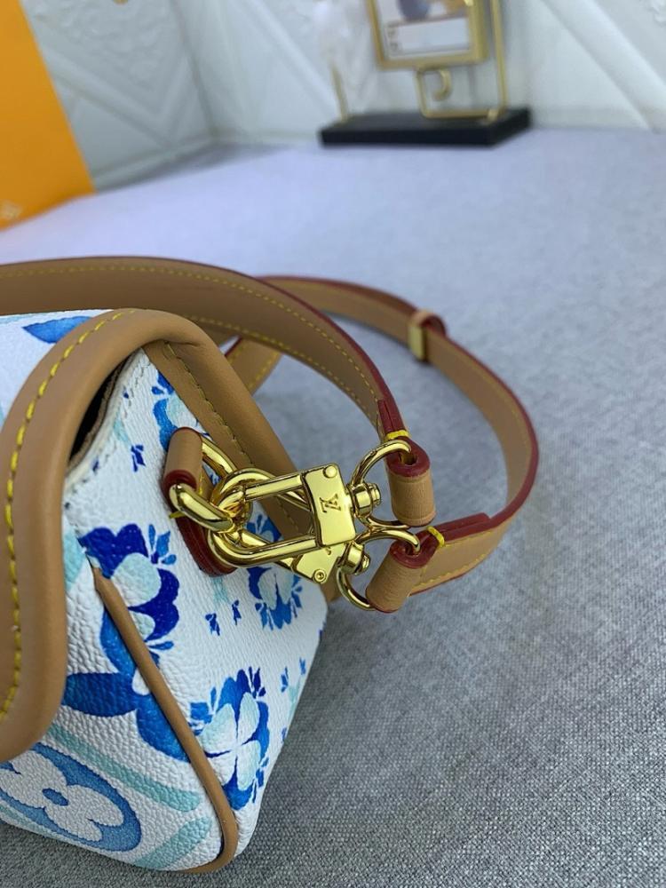 Modern Premium White Canvas Top Handle Bag