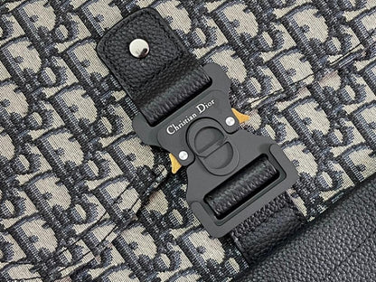 Modern Elegant Top Handle Bag – Limited Edition