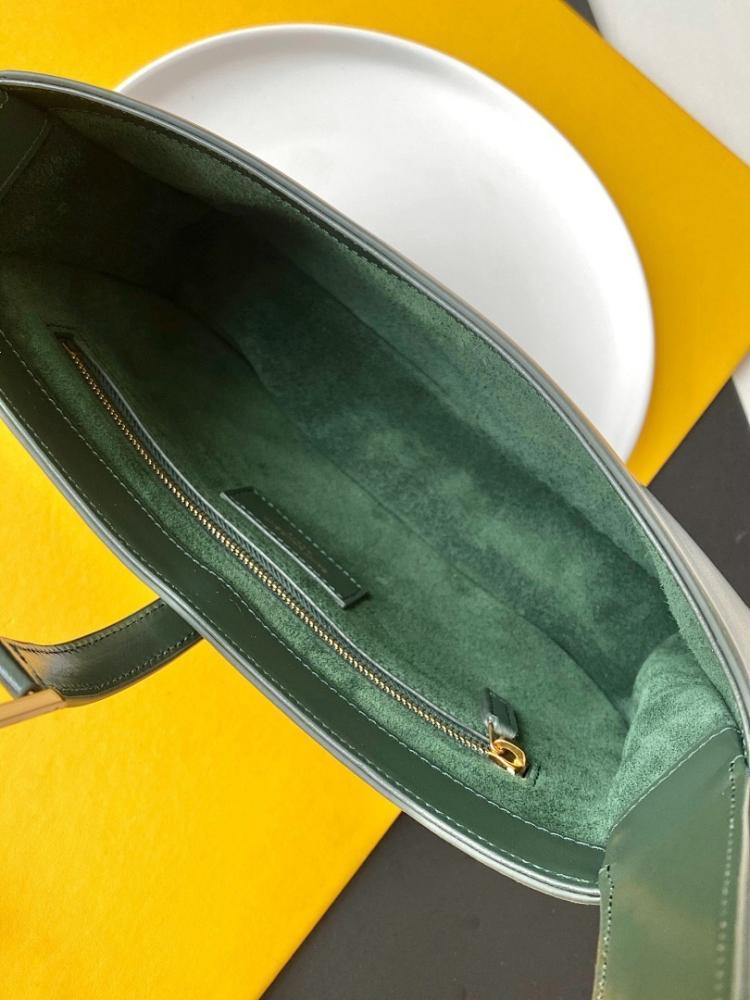 Stylish Crossbody Bag – Special Edition