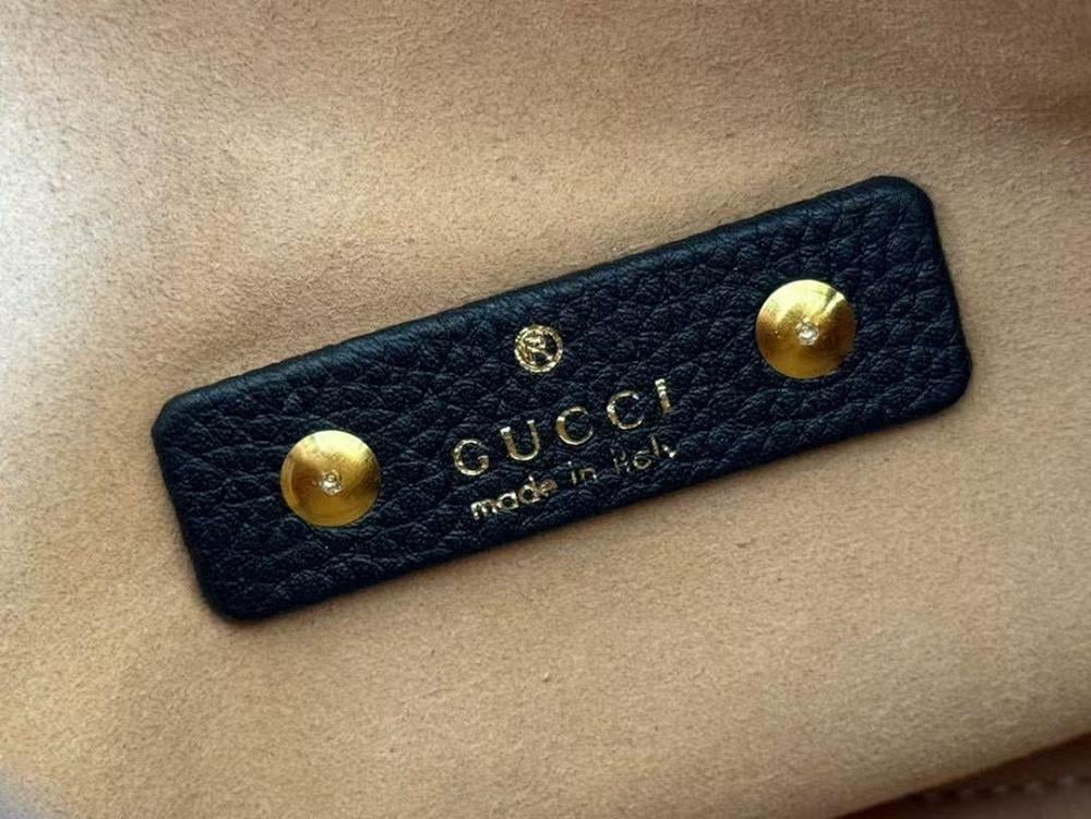 Modern Elegant Top Handle Bag