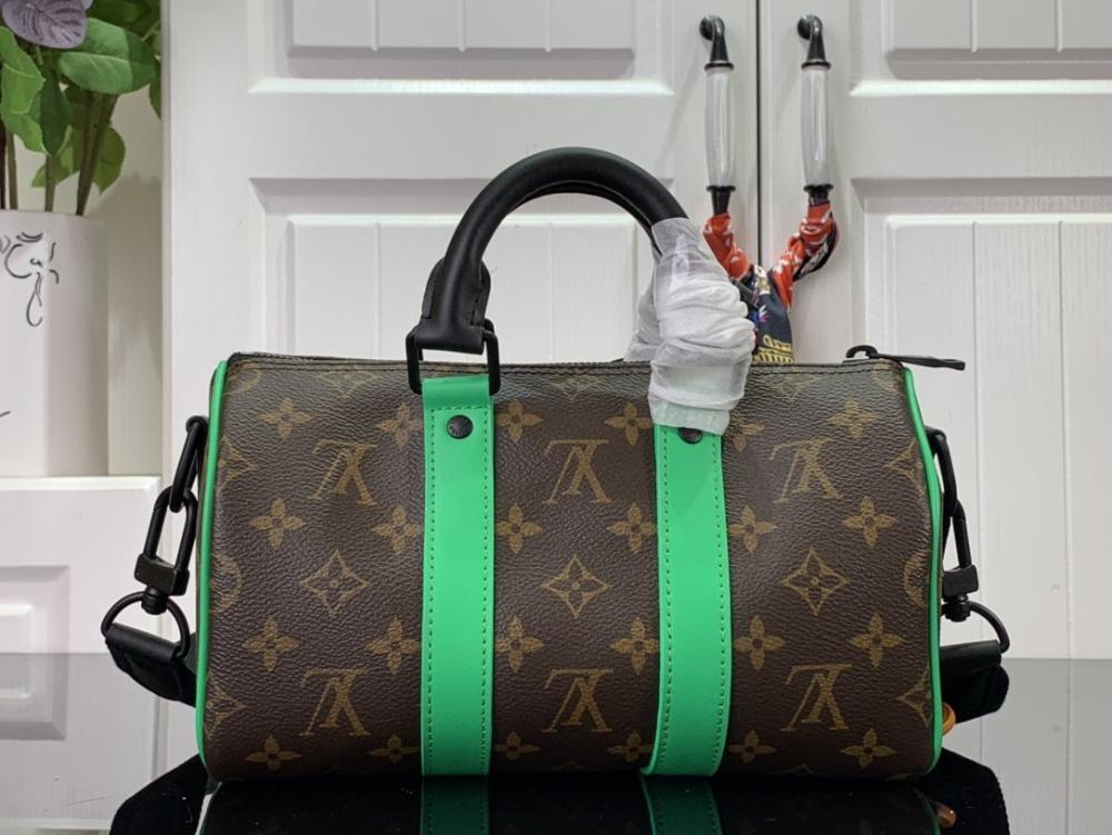 Elegant Travel Bag