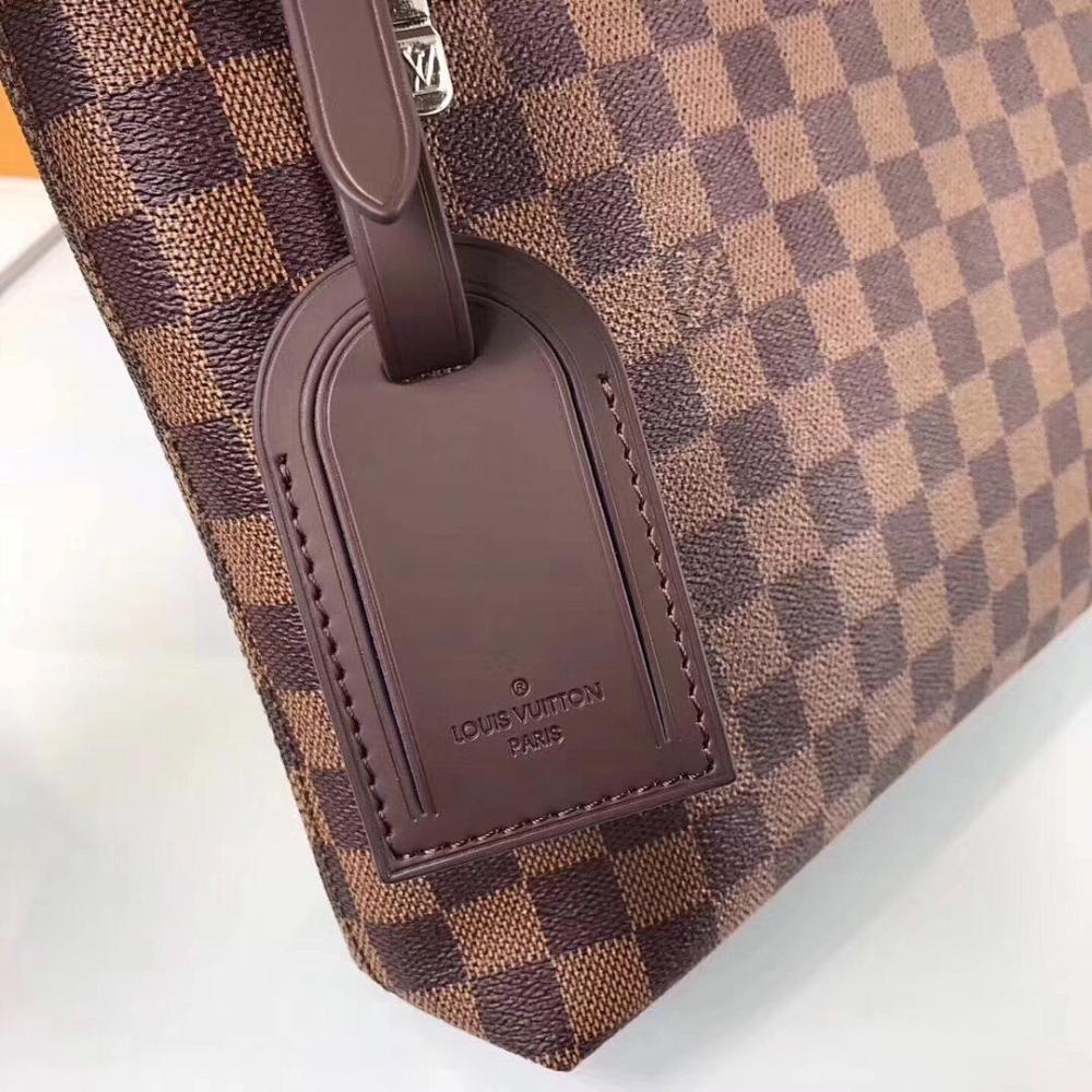 Stylish Leather Shoulder Bag – Limited Edition