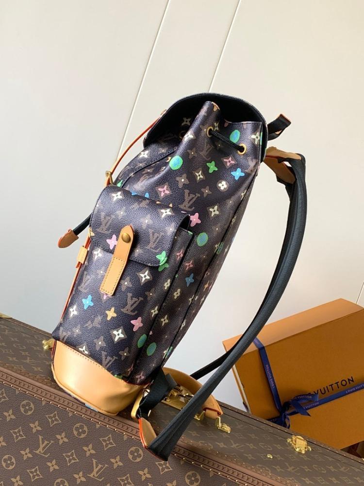Classic Italian-Inspired Shoulder Bag
