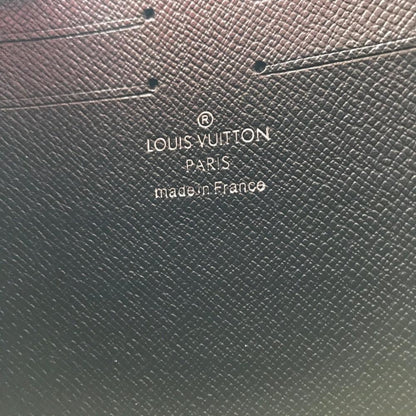 Italian-Inspired Stylish Travel Bag