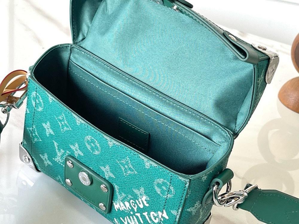 Classic Canvas Crossbody Bag – Limited Edition