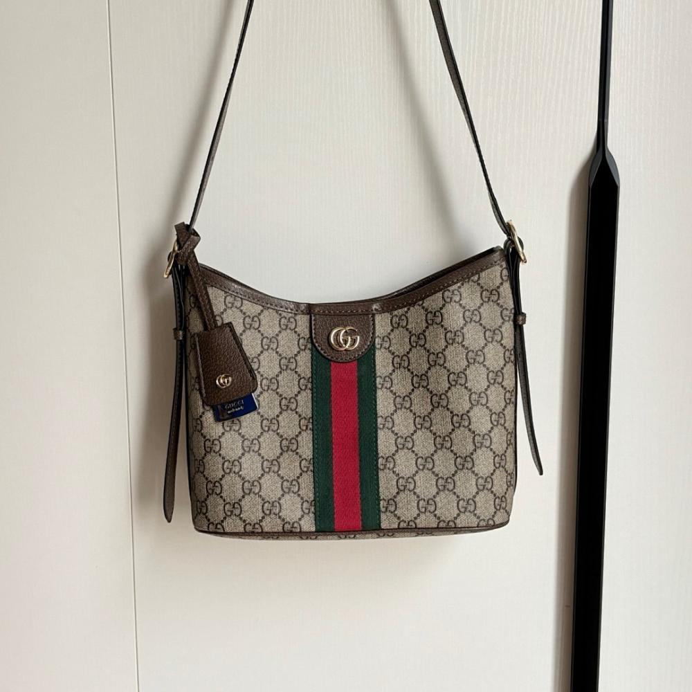 Elegant Refined Bag