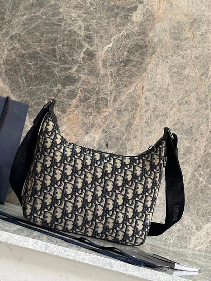 Stylish Refined Black Printed Calfskin Shoulder Bag