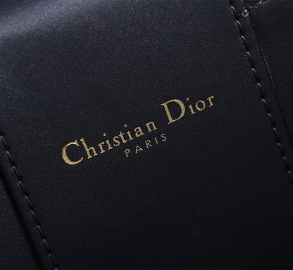 Modern Printed Leather Travel Bag