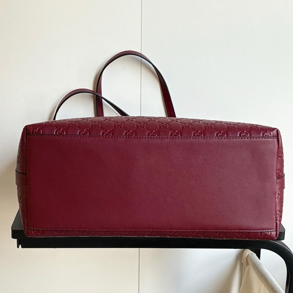 Luxury Refined Crossbody Bag