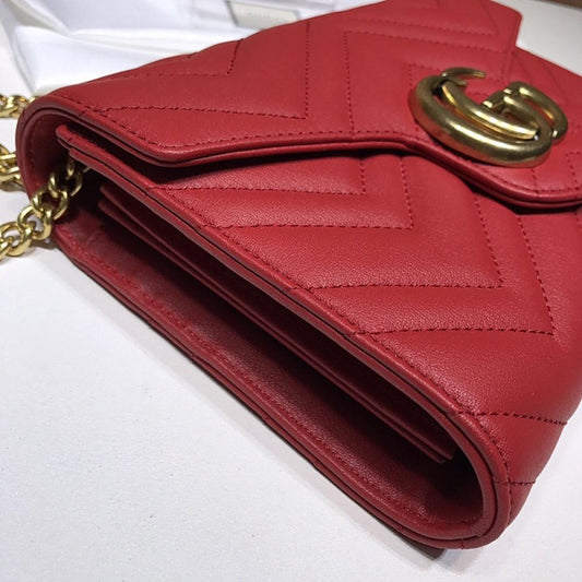 Classic Shoulder Bag