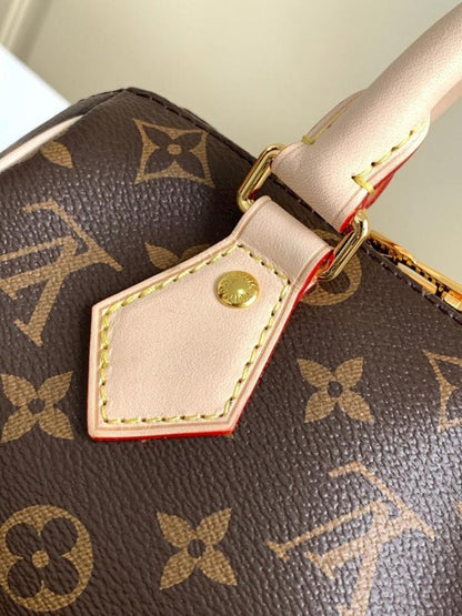 Luxury Stylish Leather Travel Bag