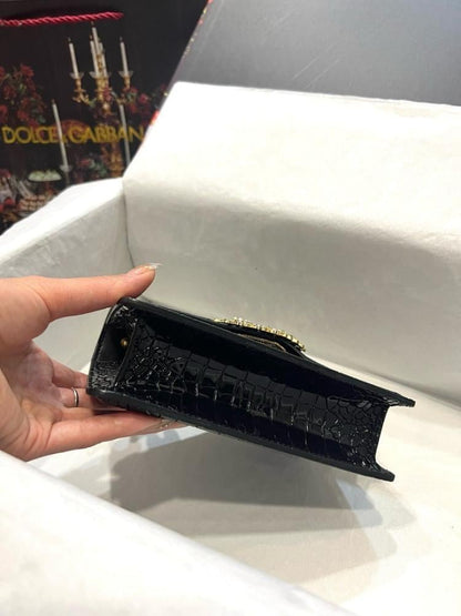 Luxury Stylish Top Handle Bag – Limited Edition