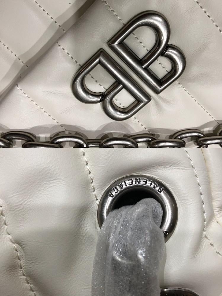 Modern Stylish Calfskin Top Handle Bag