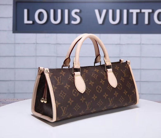 Luxury Gold Crossbody Bag – Special Edition