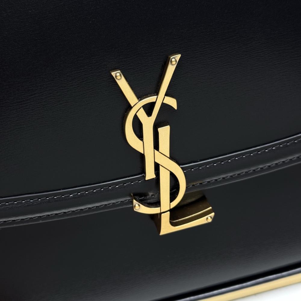 Elegant Leather Top Handle Bag