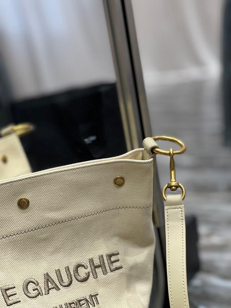 Stylish Refined Leather Shoulder Bag