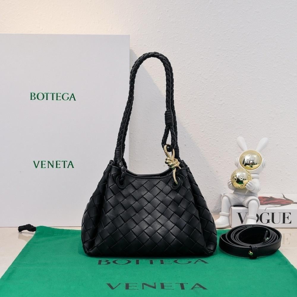 Modern Elegant Shoulder Bag