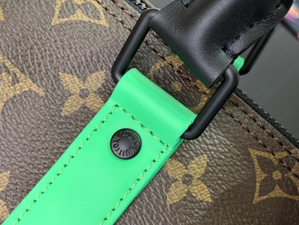 Elegant Travel Bag