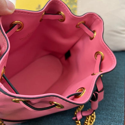 Modern Elegant Leather Bucket Bag – Limited Edition