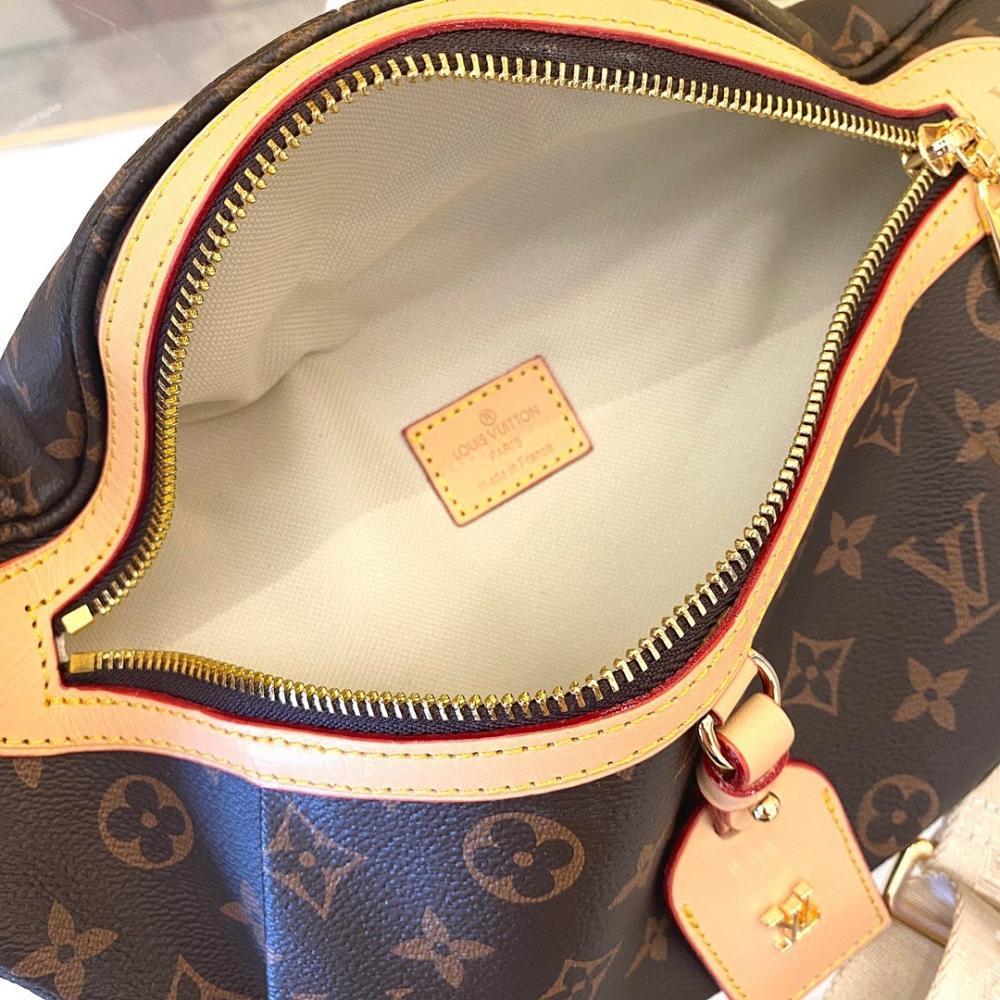 Classic Modern Canvas Shoulder Bag