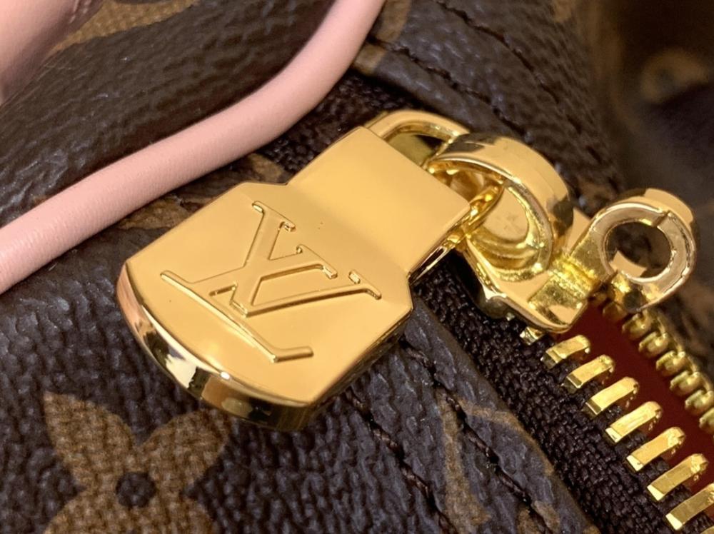 Luxury Travel Bag