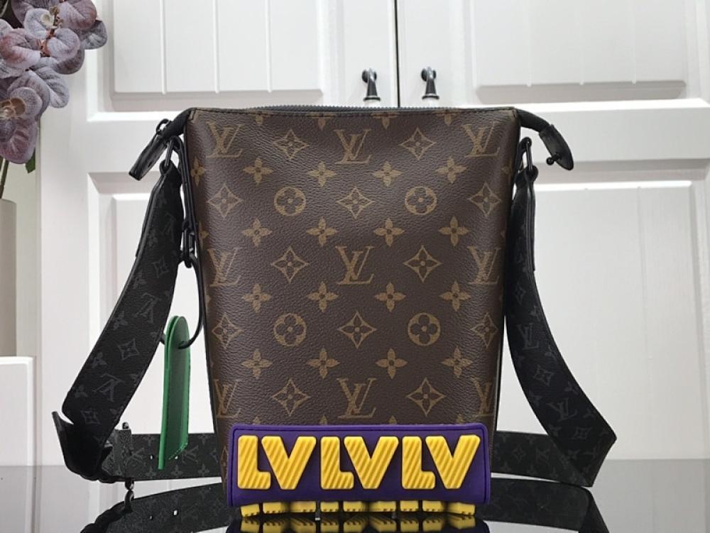 Messenger Bag
