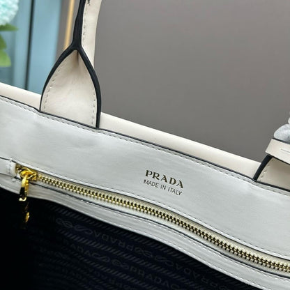 Italian-Inspired Stylish Leather Shoulder Bag