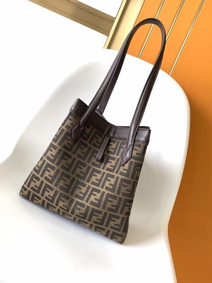 Bucket Bag