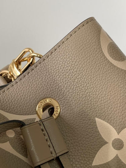 Leather Bucket Bag
