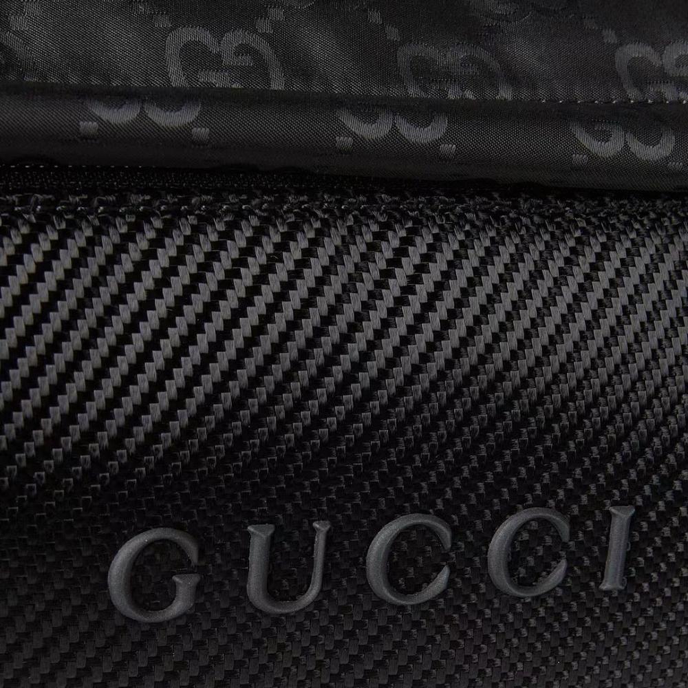 Modern Refined Shoulder Bag