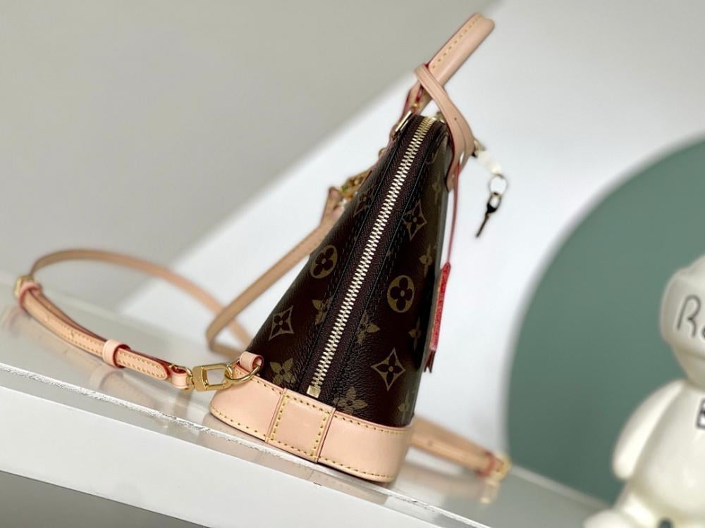 Luxury Canvas Crossbody Bag – Special Edition