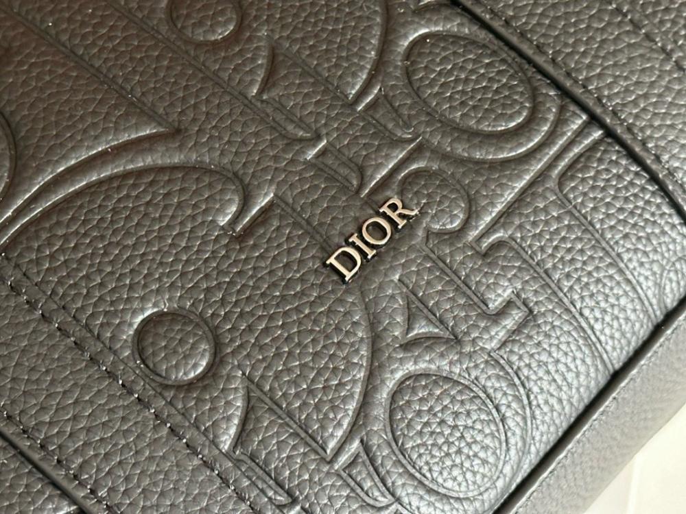 Stylish Refined Leather Shoulder Bag