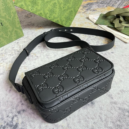 Modern Italian-Inspired Bag
