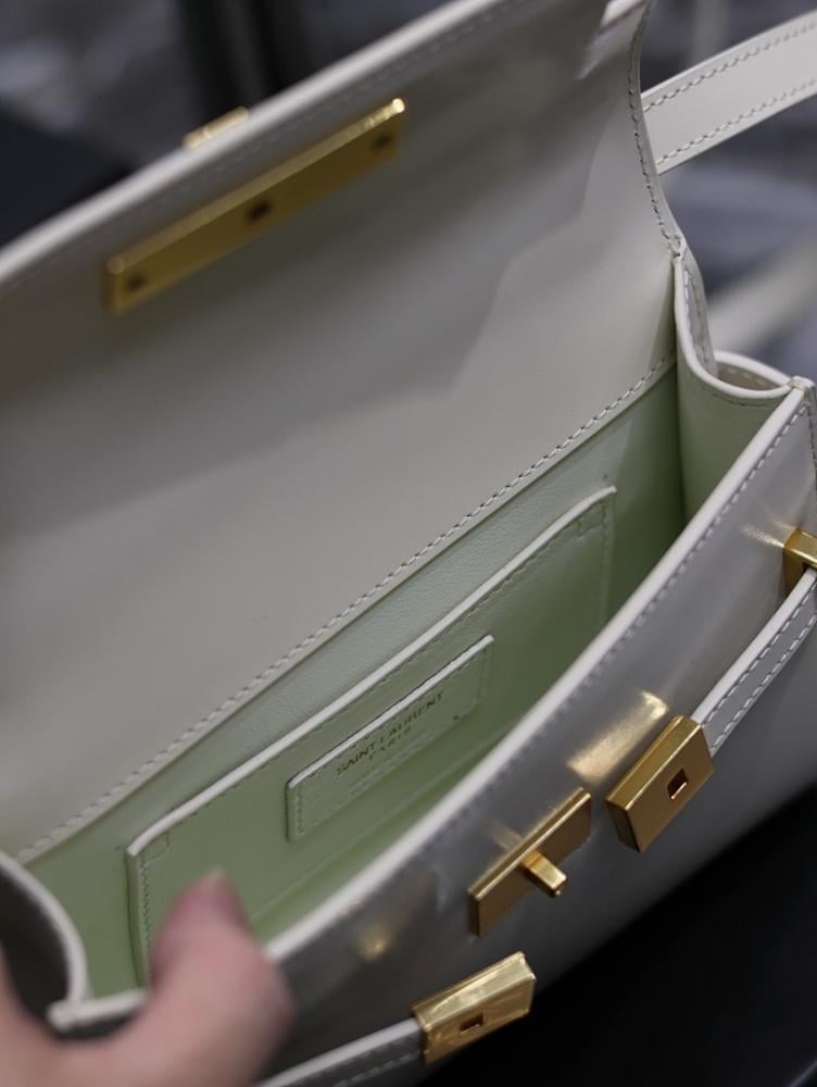 Manhattan Leather Crossbody Bag