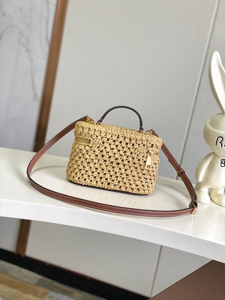 Luxury Elegant Calfskin Bag – Limited Edition