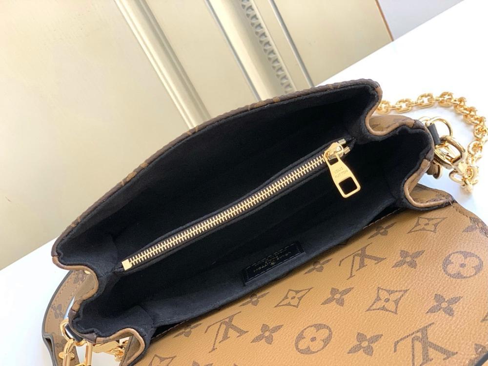 Italian-Inspired Luxury Shoulder Bag