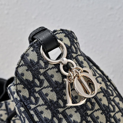 Classic Elegant Gold Embroidered Lambskin Bucket Bag – Special Edition