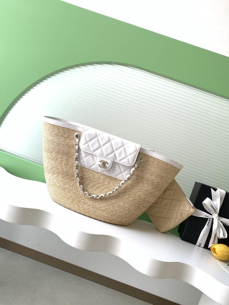 Classic Woven Straw Top Handle Bag